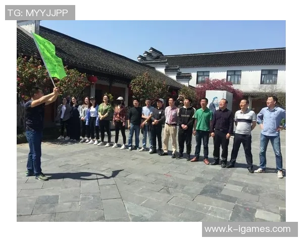 霸气足球队口号汇总激励团队士气助力球场争辉的最佳选择